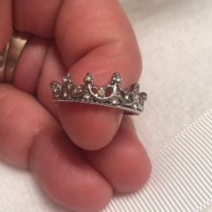 New Crown Ring size 7